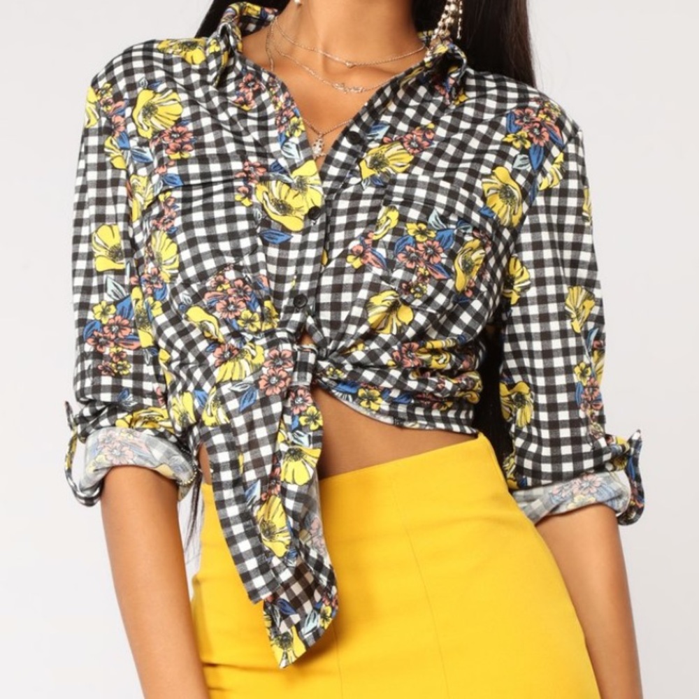 💐HOST PICK💐 Floral Top 💐👚